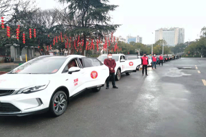 疫情無情人有情，萬順叫車永州創(chuàng)業(yè)合伙人給貧困老人送溫暖